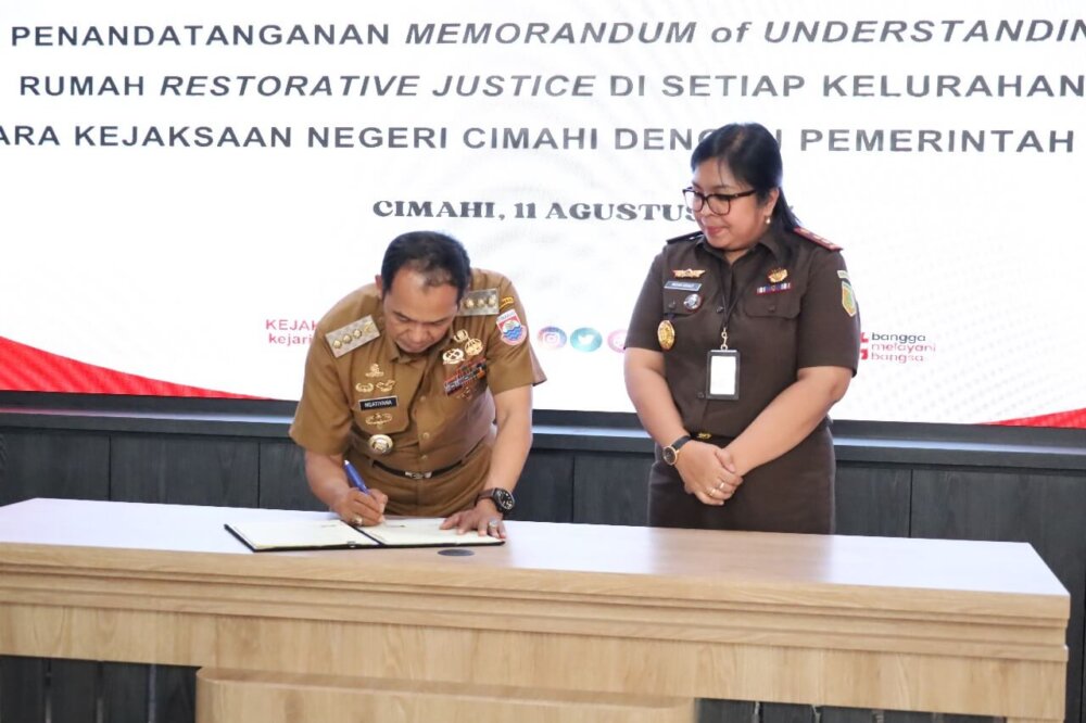Pemkot Cimahi Tandatangani MOU Dengan Kejari